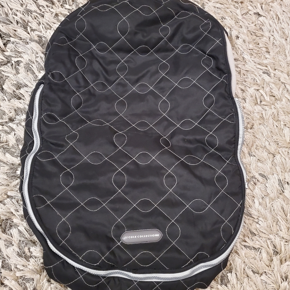 JJ Cole Carseat Cover